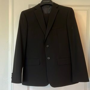 Saks Fifth Avenue Boys size 16 suit.